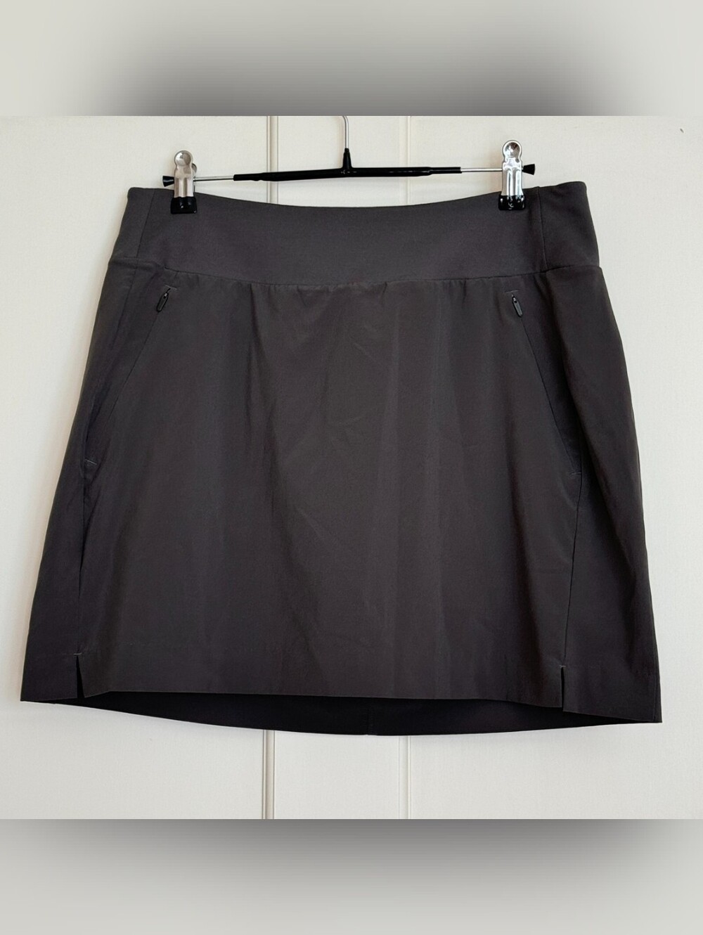 Athleta Women's Black Athletic Golf Skort Stretch Pull-On Size 4 Tall